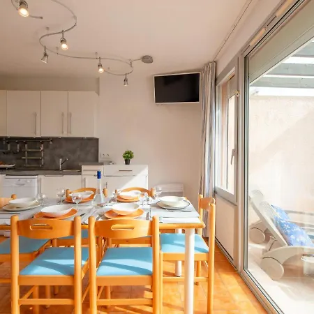 Les Coteaux De La Nartelle-23 By Interhome