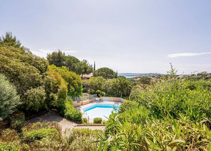 Les Coteaux De La Nartelle-23 By Interhome Apartman *